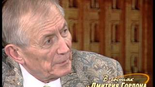 Евтушенко: Маршал Буденный выпил за красную конницу, которой американская ядерная угроза нипочем