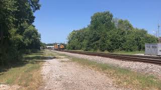 CSX 7003 arrives into Maxwell Yard leading a 2 car L648 9-9-24