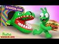 Pea Pea Rescues Giant Burger From Crocodile Dentist Maze | Pea Pea Wonderland - Cartoon for kids