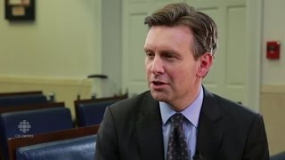 The White House and the Press: Josh Earnest on The Investigators with Diana Swain