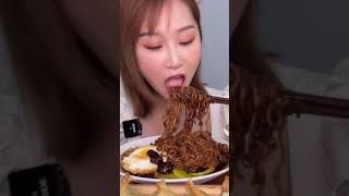 ASMR 炸醬麵大口spicy chicken noodles 🍝 食べる丨MUKBANG丨吃播丨ASMR Eating show big bites