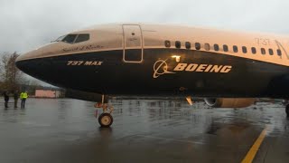 Boeing releases 'damning' internal messages as 737 MAX safety concerns persist