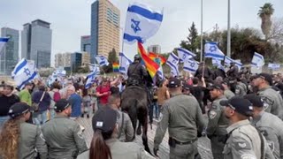 Sube el tono de violencia en las protestas antigobierno de Israel