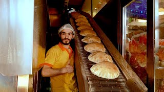 A place in Istanbul that makes 10,000 pita breads a day!