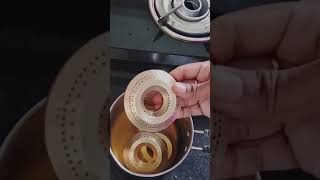 gas stove burners easy cleaning||గ్యాస్ స్టవ్ బర్నర్స్ ని ఇలా చిటికెలో క్లీన్ చేసుకోండి#shortsvideo