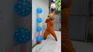 Teddy bear popping balloons 03#shorts #balloon #balloon_pop