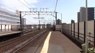 JR貨物 DF200形 レッドベア 新札幌駅 貨物列車を通過 JR Freight Red Bear Diesel at Shin Sapporo Station