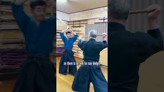 胴受け突き Dōuketsuki: Asayama Ichiden Ryu Shunjō Staff Kata