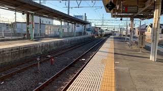 JR外房線誉田駅3番線特急わかしお14号1064M東京駅行き通過。