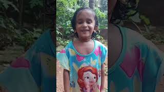 #ഒരു കോഴിയമ്മക്ക് രണ്ട് കുട്ട്യോള് #youtubeshorts#viral #shortsfeed  #ummayummakkalum