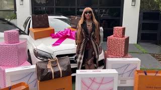 Nicki Minaj | GIVEAWAY TIME | I’m giving away 3 Louis V Bags, A Mercedes Benz & 3 iMacs