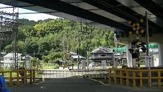 01068　ＪＲ和歌山線・近鉄吉野線吉野口駅の近くの南側の踏切　近鉄吉野線の踏切