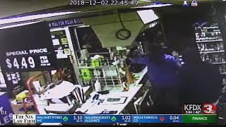 Wichita Falls police investigation report of robbery with weapon
