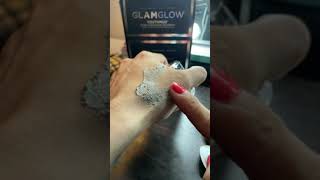 GlamGlow Youth Mud