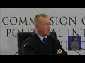 U-Warrant Officer Karl Sander ukhale izinyembezi ngemva kokuthola ukuthi ukuhlolwa kwakhe -polygraph