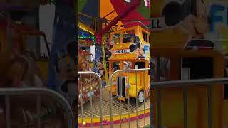 Wheels On The Bus Round and Round 🤩#shorts #viralshorts #ytshorts #fyp #themepark #amusementpark