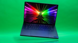 2024 Razer Blade 16 - It's all about the Display!