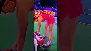 Paula Badosa y Beatriz Haddad Maia. El abrazo de deportistas. QF. Ningbo Open 2024