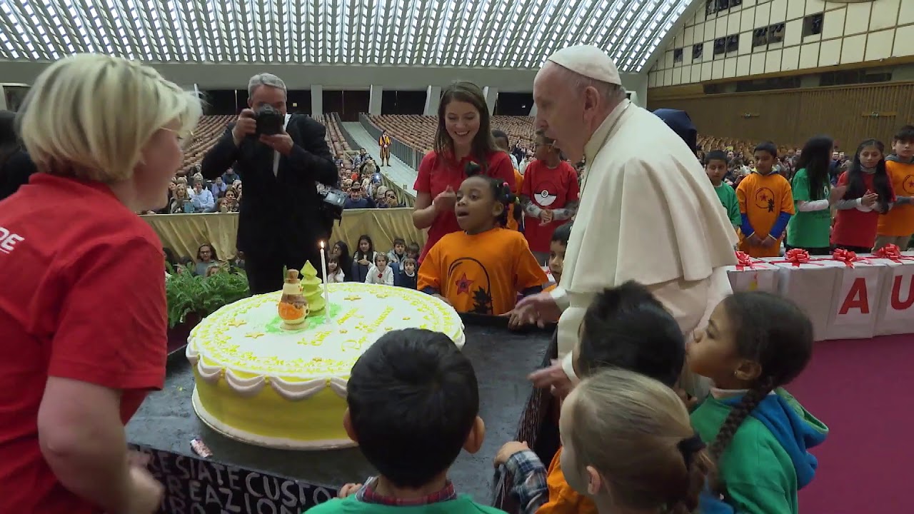 Tanti Auguri Papa Francesco! Gli Auguri Al Papa Dai Bambini Del ...