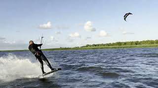 Kitesurfing w Sun Sport - Resko Przymorskie Dźwirzyno - sezon letni 2022