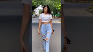 Ek Beautiful Si Chori Hot Girl Reel #youtubeshorts #viral #subscribe #shortvideo #shortsvideo