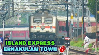 Island Express Departure towards Kottayam | Ernakulam North