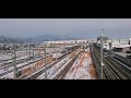 篠ノ井駅12 09発「jr篠ノ井線383系 特急ワイドビューしなの12号 名古屋行き」 u0026 篠ノ井駅12 10通過「北陸新幹線w7系w6編成はくたか559号 金沢行き」