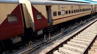 18106 Jaynagar Rourkela Express departing from Ranchi Junction