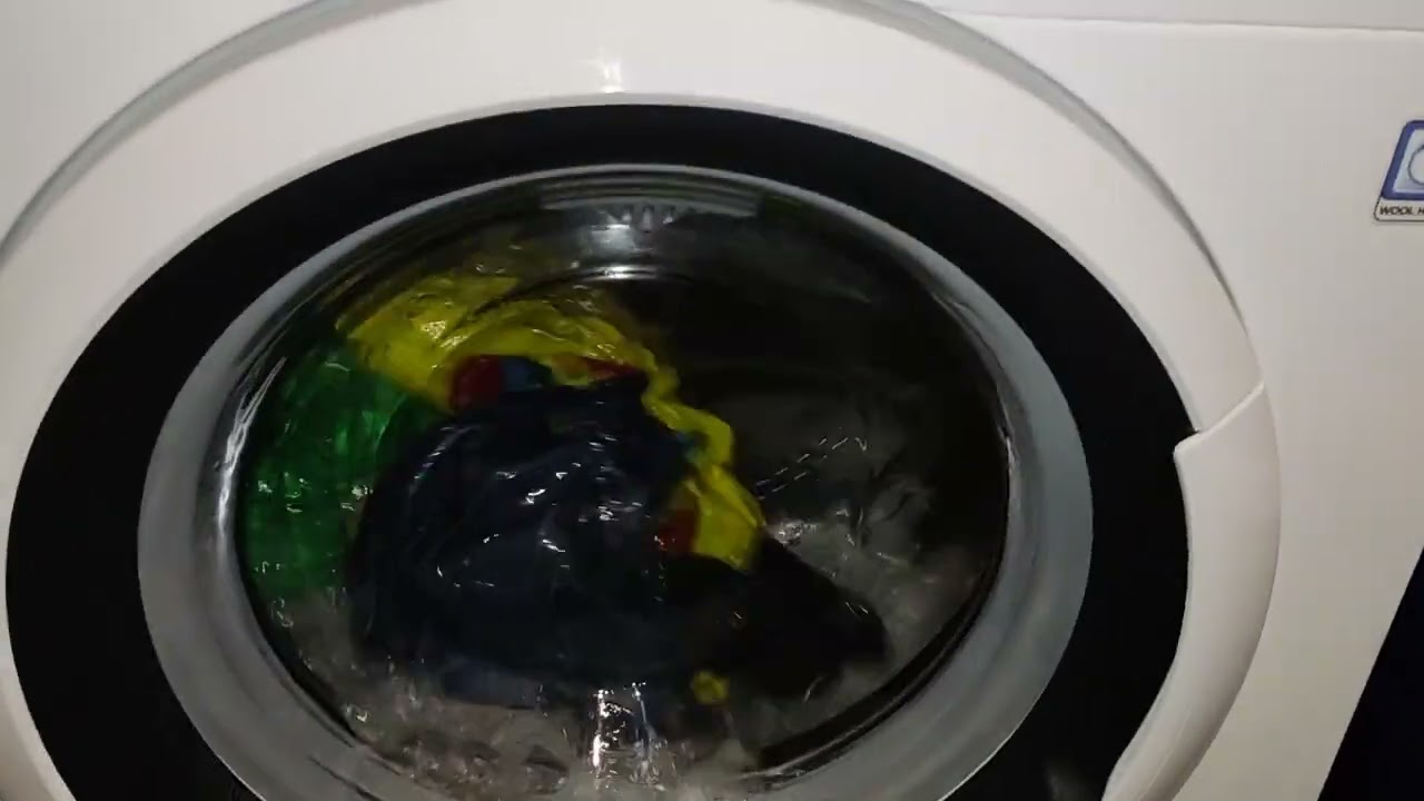 AEG LAVAMAT 6000 Rinse After Wash - YouTube