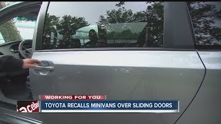 Toyota recalls minivans