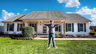 I Bought My FIRST HOUSE! *HOUSE TOUR*
