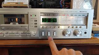 SANYO RD 5372 Stereo Cassette Deck DEMO. Vintage 70's, 80's Silver Face Deck.