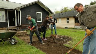 FCA Community: Volunteers transform Michigan neighborhood, one house at a time.