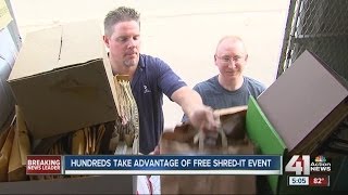 Hundreds take advantage of free Shred-it event