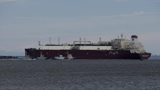 LNG Tanker “WOODSIDE REES WITHERS” Yokkaichi Port