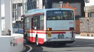 山口市交通局カラーの防長バス(県庁前行き)・新山口駅バス乗り場を出発