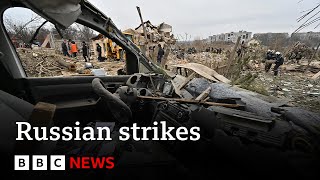 Blackouts across Ukraine after wave of Russian strikes | BBC News