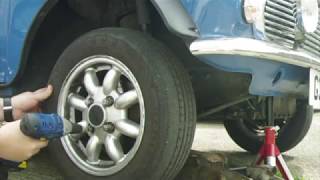 Classic Mini Service Part 2 - Front Brakes