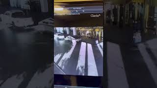 Así explotó una Cybertruck estacionada frente a la Trump Tower en Las Vegas