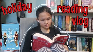 reading holiday books 🎄🎧📖| vlogmas day 11