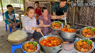 Hủ Tiếu Bò Kho | Quán Ăn Sáng Ngon Nhất Của Mẹ Rộn Ràng Cả Miền Quê || country restaurant