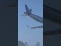 羽田空港に向かうanaエアバスa321とjalボーイング737 ana airbus a321 and jal boeing 737 heading to haneda airport shorts