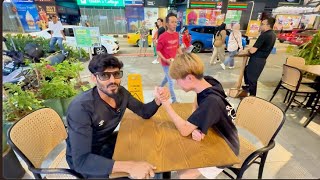 Armwrestling Challenge at Bukit Bintang !!