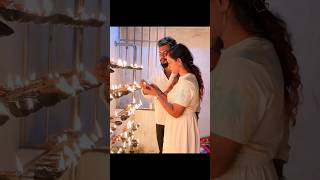 ඒ දෙන්නා වෙසක් පෝයට පන්සල් ඇවිත් | madhavee anthony | jackson anthony | madhavee anthony wedding