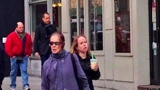 Jerry Seinfeld, Jason Alexander Outside Tom's Restaurant