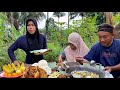 Bikin Sayur Lodeh Jengkol Muda, Ikan Asin Sambal Pedas, Ayam Dan Tempe Goreng