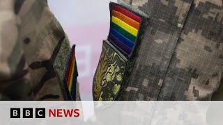 LGBT soldiers on the front line in Ukraine | BBC News