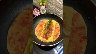 Cheese Egg Roll😋Easy Breakfast Recipe#shorts #viralvideo #egg #breakfast #trending #food #ytshorts