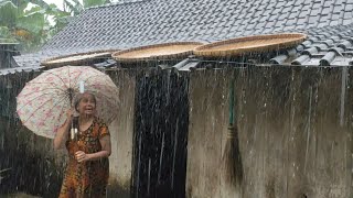 HUJAN DI KAMPUNG JAMAN DULU TAHUN 1980AN