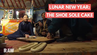 New Lunar Year's famous shoe sole pastries | MONGOLIA